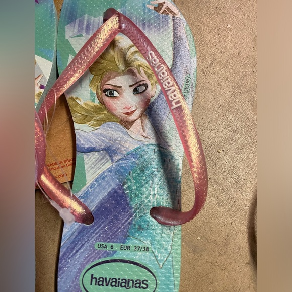 Havaianas Sandals Frozen themed. Size 6 US - Picture 4 of 5